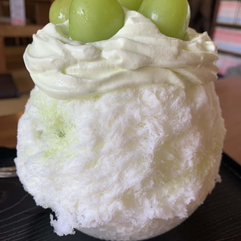 シャインマスカット晴王スペシャル(雪みるく )