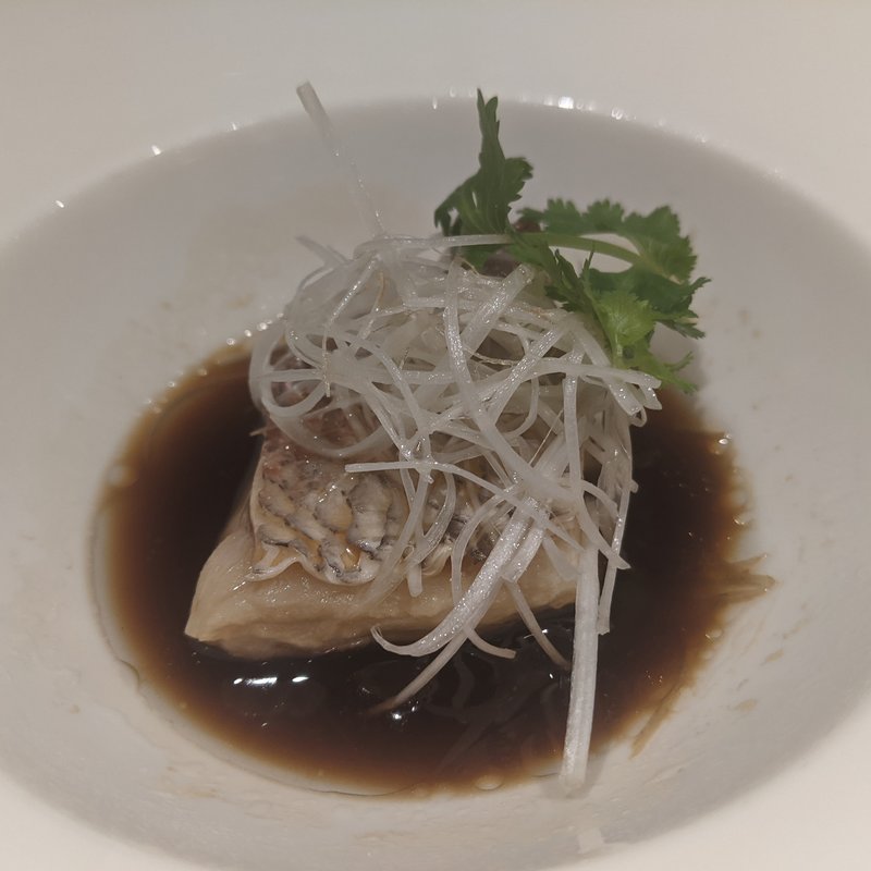 白身魚の蒸しもの(大観苑)