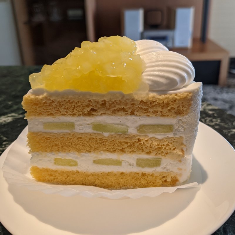 スーパーメロンショートケーキ(パティスリー SATSUKI)