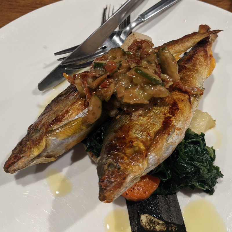 子持ち鮎のコンフィ(金剛商店138番地 )