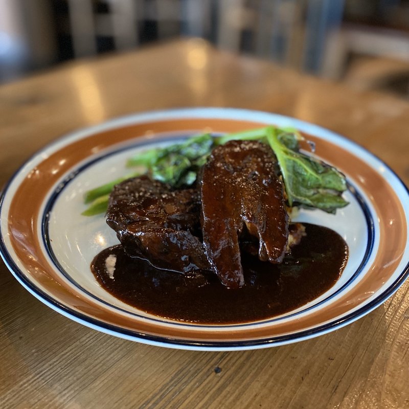 牛タンシチュー(Xato burrata ＆ steak)