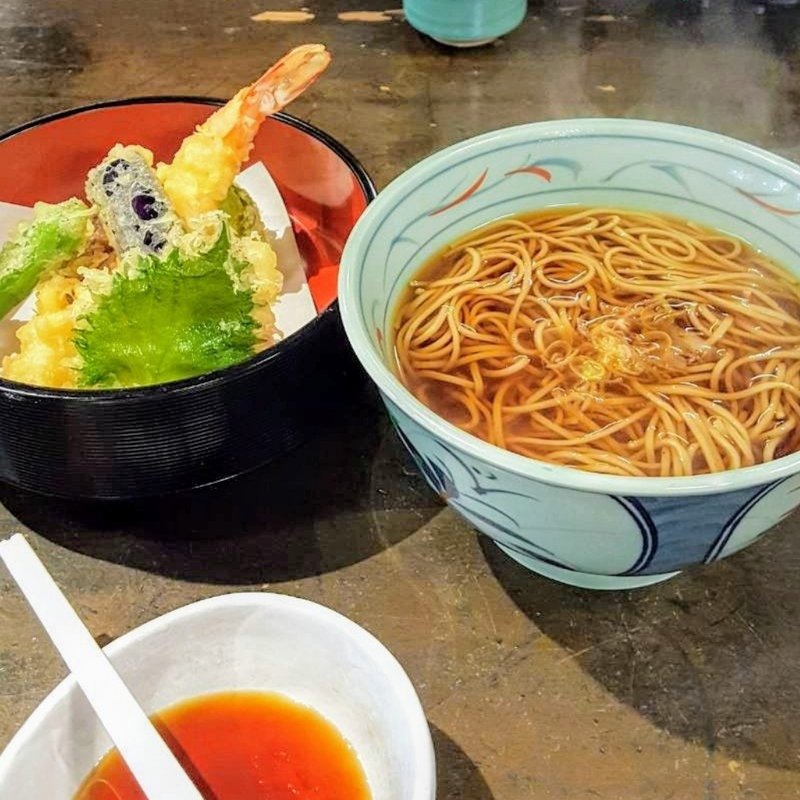 天かけそば(そばごちそう門前 （深大寺そば）)