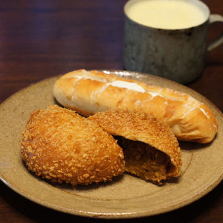 ロブションのカレーパン〜かぼちゃ＆チーズ入り〜(ル パン ドゥ ジョエル・ロブション ニュウマン新宿店)