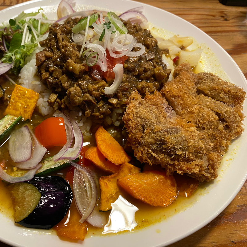 たっぷり野菜と薫製鴨のキーマカレー(さぼてん食堂 )
