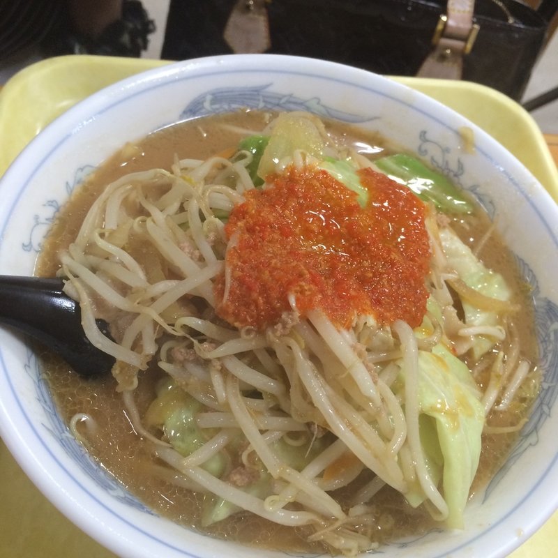 ピリ辛味噌ラーメン（大）(中みそ （【旧店名】 チャイナドール）)