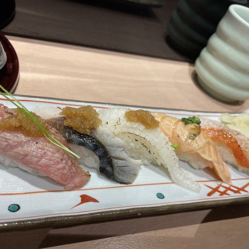 炙り五貫にぎり(すしざんまい 神楽坂店)