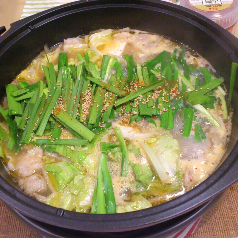 特製もつ鍋（しょうゆ風味）(黄金屋 新宿)