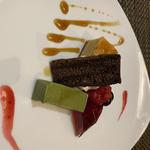 【季節限定×2.5時間飲み放題】売れ筋NO1！個室予約可！　全皿セパレートで対応♪人気商品が全部入ったコース　「旬前菜、鮮魚盛り合わせ　国産伊勢海老の磯焼き、国産A5和牛、〆は名物鯛めし」(ワンガーデン西麻布店 japanese restaurant)