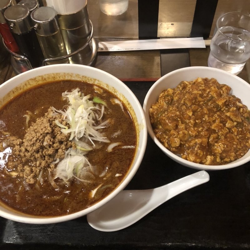 四川坦々麺(四川食洞 )