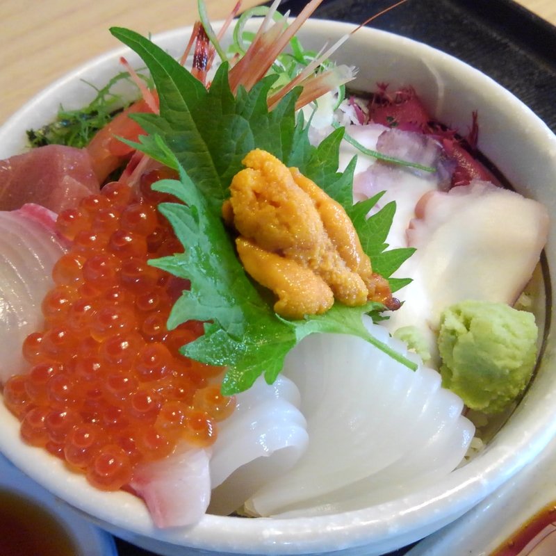海鮮丼(まさる )