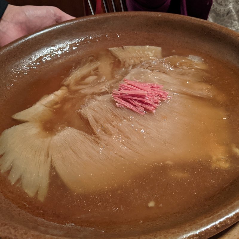 極上ふかひれの姿煮(赤坂璃宮 銀座店)