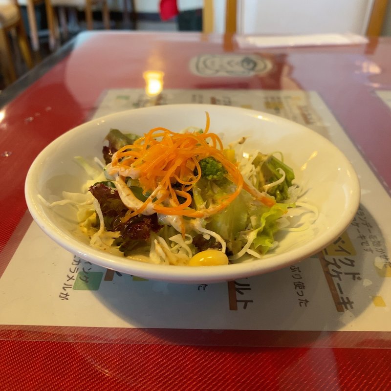 サラダ(オガッシ)