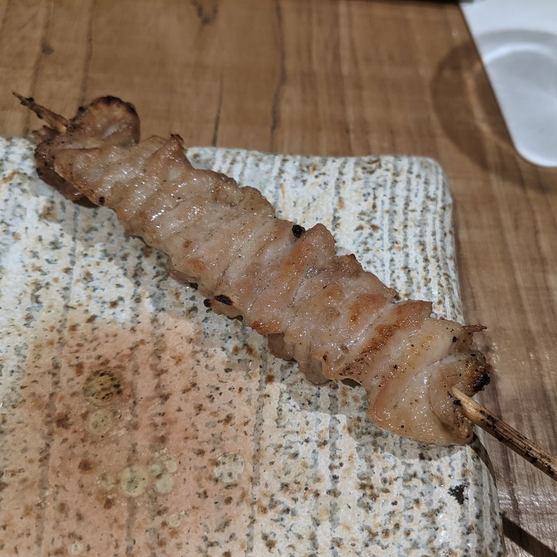 皮(上野黒門 鳥恵 （トリエ）)