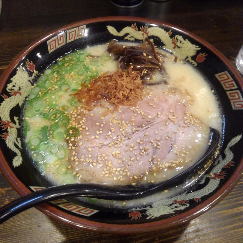 鶏トンコツらぁ麺(麺匠 田舎もん)