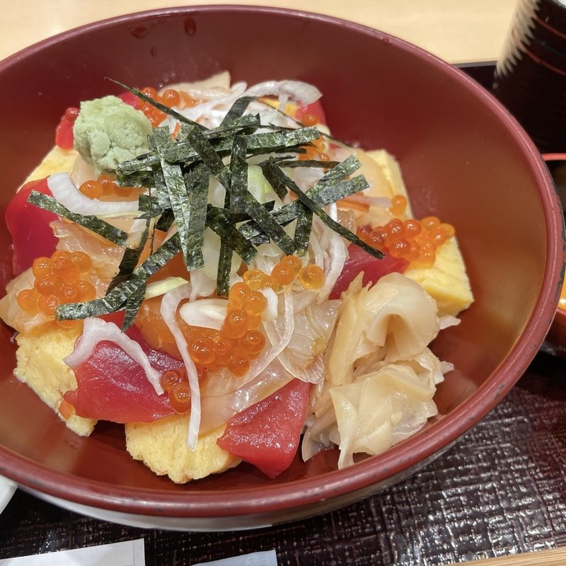 モーニングセット まかない丼(築地寿司清 東京駅グランスタダイニング店 )