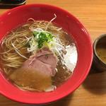 UMAMI豚骨和(UMAMIと豚骨ラーメン 割烹賢太朗)