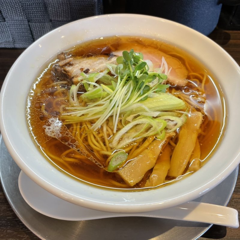 鶏しょうゆらーめん(らーめん剣豪)