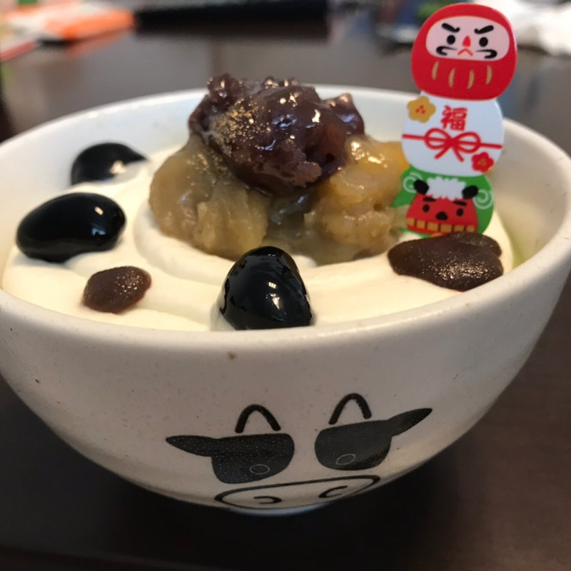 干支茶碗(パティスリー・シュクレ)