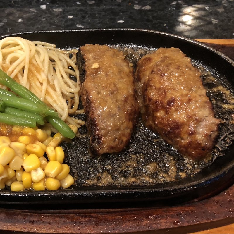 ハンバーグ（180g）(いしがまや goku burger)