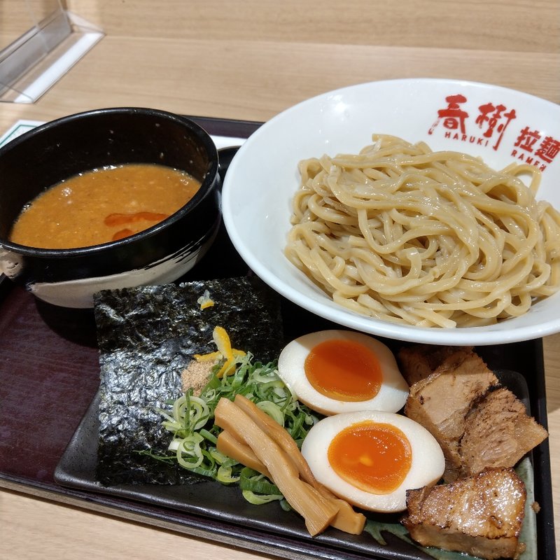 超濃厚魚介豚骨つけ麺(横浜家系ラーメン 春樹 西大島店)