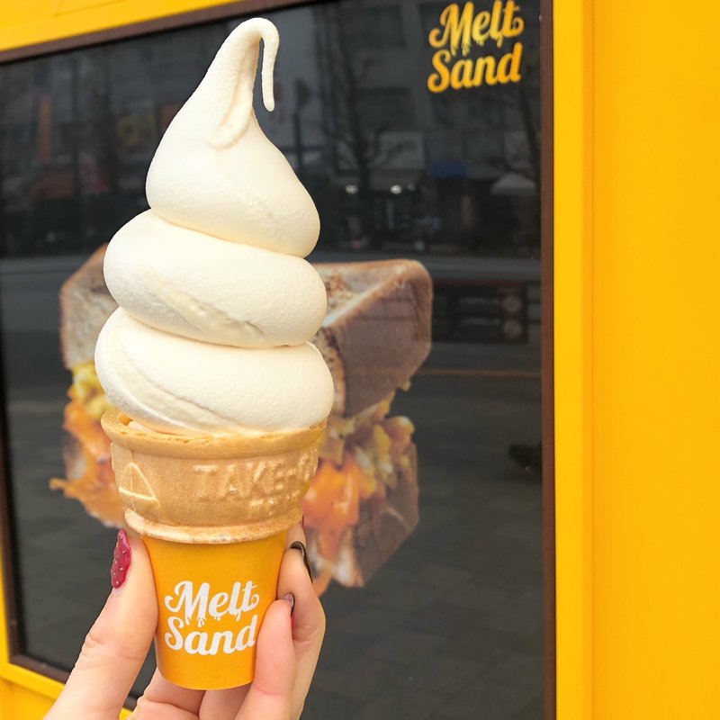 チーズソフトクリーム(Melt Sand メルトサンド)