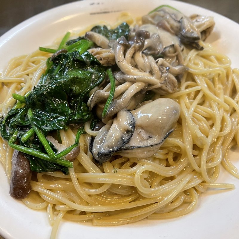 牡蠣とほうれん草(マイヨール )