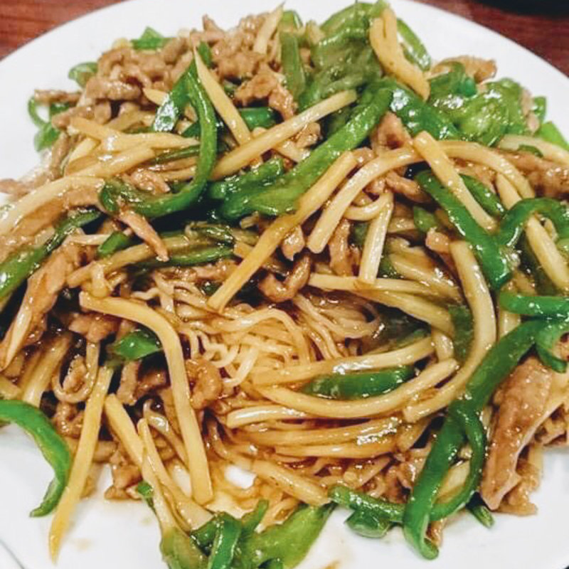 青椒肉絲焼きそば(博雅 （ハクガ）)