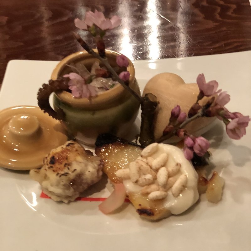 季節のコース7品(サル ドゥ マキノ (salle de Makino))