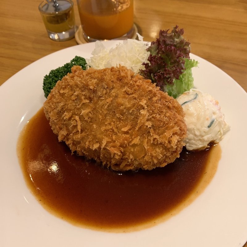 自慢メンチカツ　ライス(ランチョン )