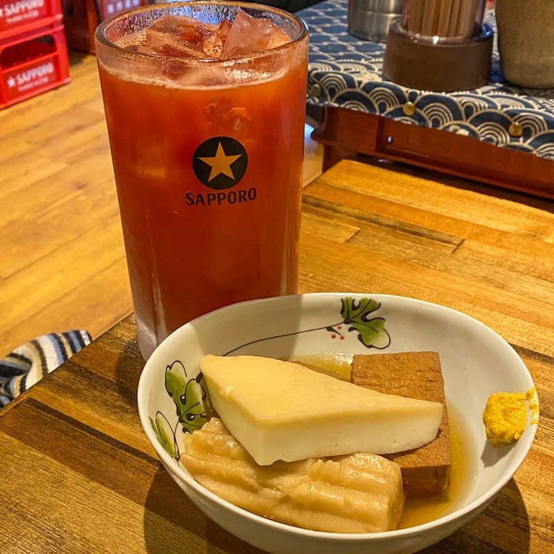 おでんとメガトマトハイ(大衆居酒屋 藤兵衛)