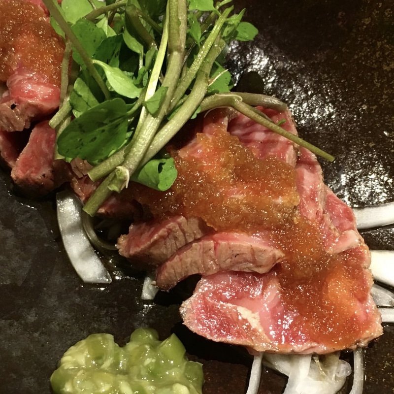 和牛サーロイン藁焼き(博多ほたる 西中洲本店)