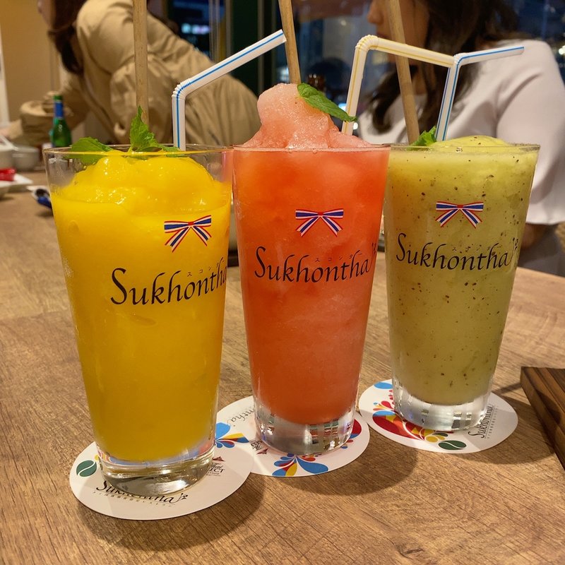 マンゴースムージー、スイカスムージー、キウイスムージー(スコンター RAYARD Hisaya-odori Park店)