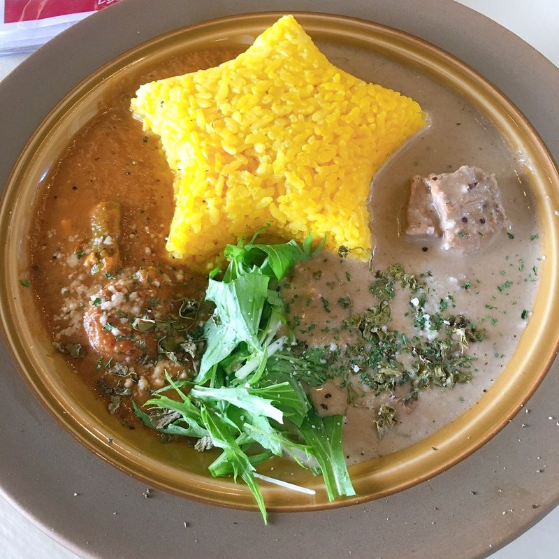 2種あいがけカレー(re.tro)