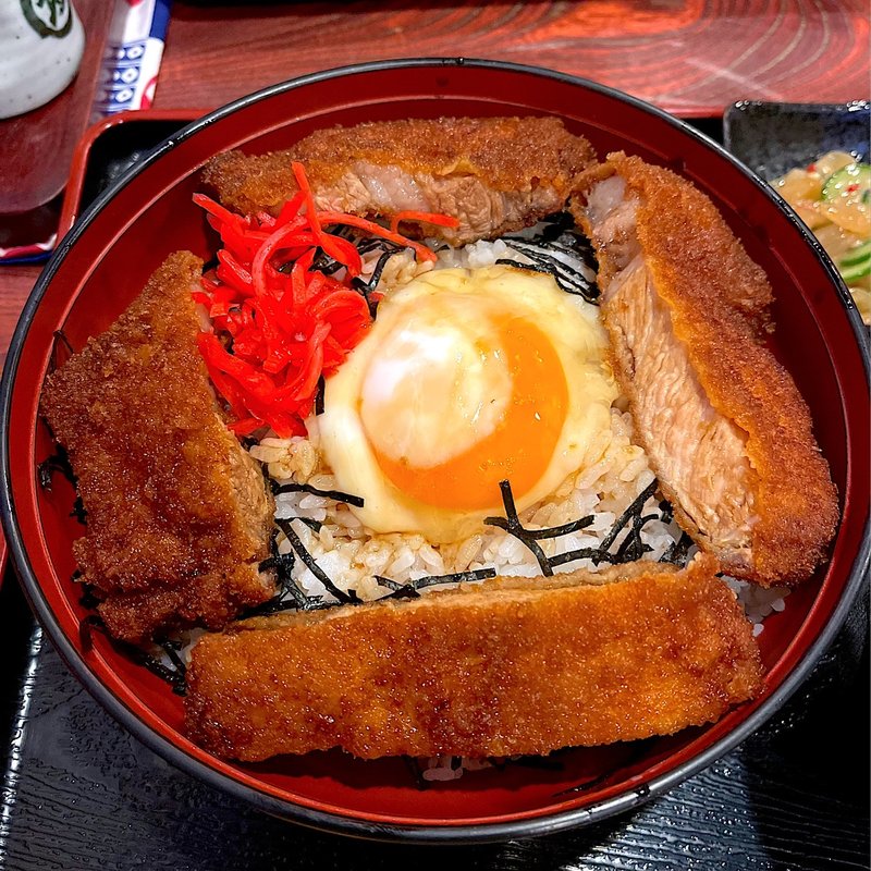 美とんタレカツ丼(ふる里料理　つる屋 )