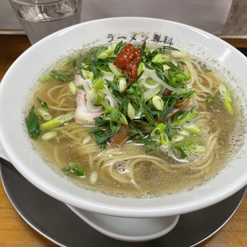 吟香 水煮干しの園(ラーメン専科 竹末食堂)