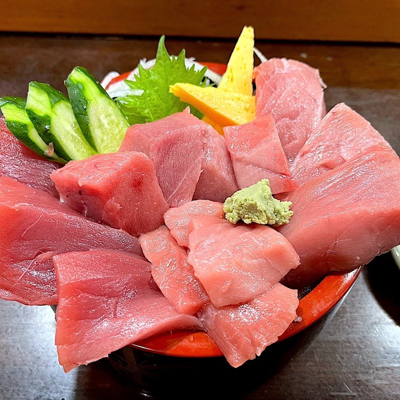 トロ入り特上大間のマグロ丼(朝市寿司 )