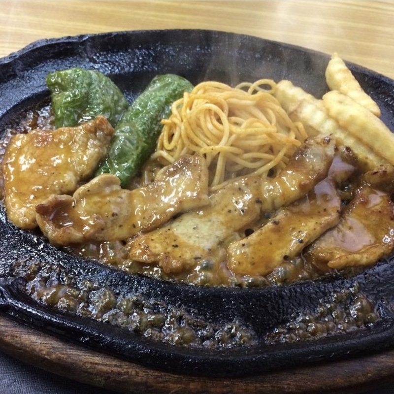 ポークチャップ(角屋食堂)