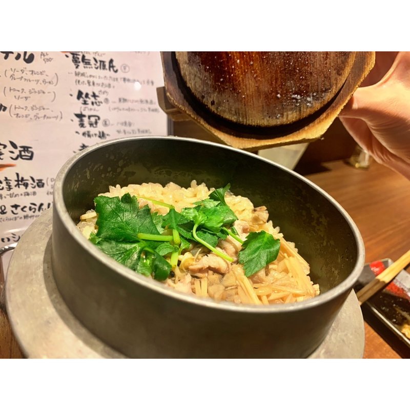 鳥ごぼう　釜飯(Sake Sumibi)