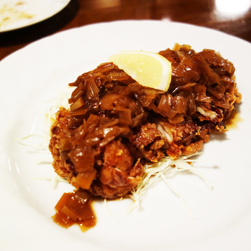 揚げ鶏のネギソース(ブラッカ・ブロッコ)