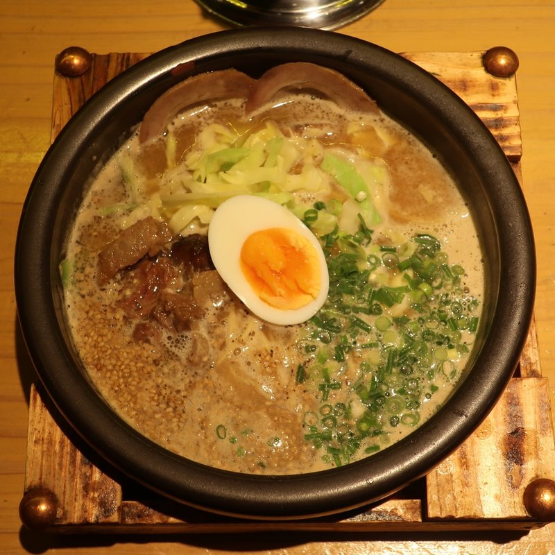 白丸らぁ麺(肉汁麺牛ごろ極)
