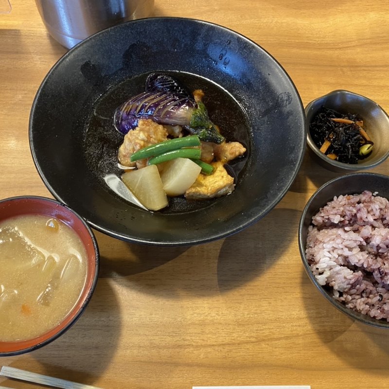 なすと唐揚げの煮びたし定食(手しおごはん玄 阿佐ヶ谷店)