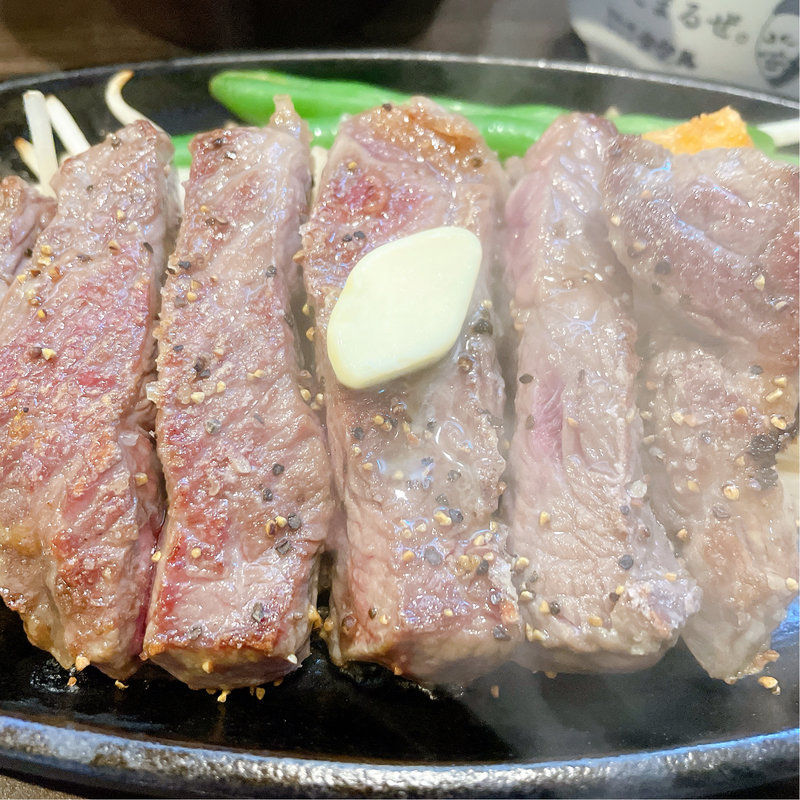 すみま1000円ステーキ(1ポンドの ステーキ ハンバーグ タケル 西中島店)