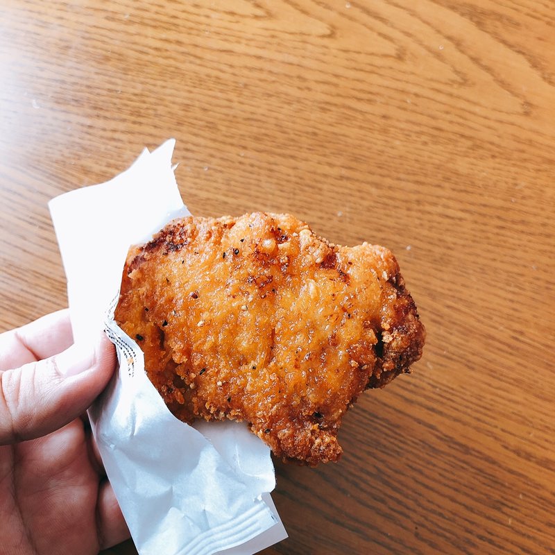 ななチキ(セブンイレブン 横浜北寺尾7丁目店)