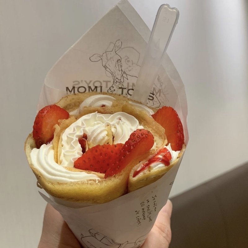 いちご&ホイップ(MOMI&TOY'S ナムコ 博多バスターミナル店)