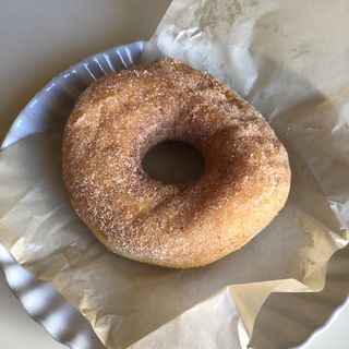 シナモン(HIGUMA doughnut)