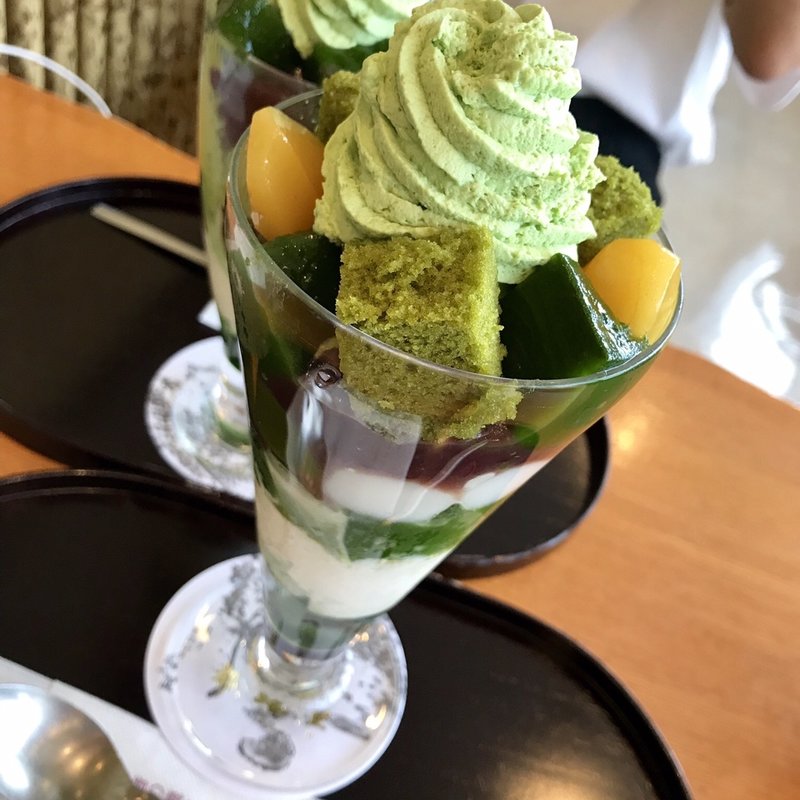 都路里パフェ(茶寮都路里 京都伊勢丹店 （さりょうつじり）)