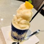 ミルクセーキ(アンティック喫茶＆食事 銅八銭 （ドウハッセン）)