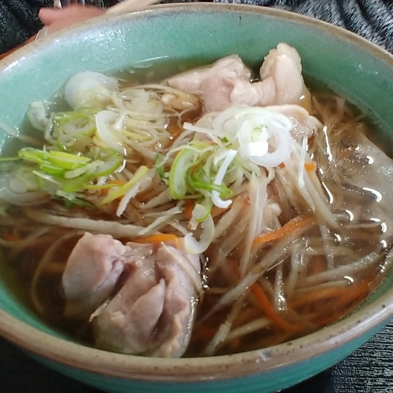 鶏そば(畠山旅館　更科八 （はたけやまりょかん　さらしなや）)