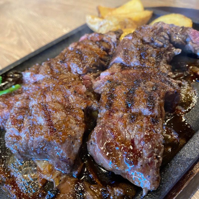 ハラミステーキ (240g)(肉バル ガブット 吹田店)