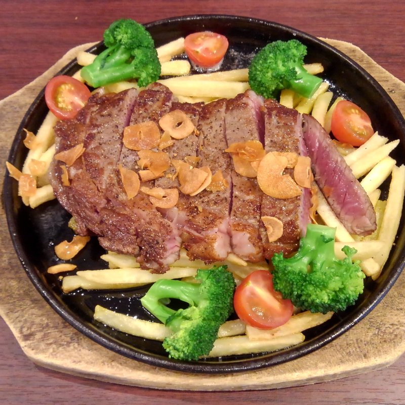 サーロインステーキ(ピッツェリア・ダ・タサキ 金町店)